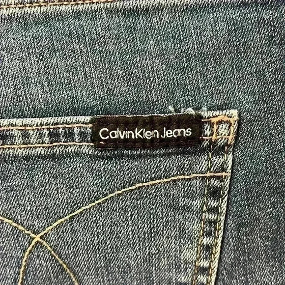 Calvin Klein High Rise Straight Ankle Jeans Size 16/33 Inseam 24” Medium Blue - Picture 8 of 9